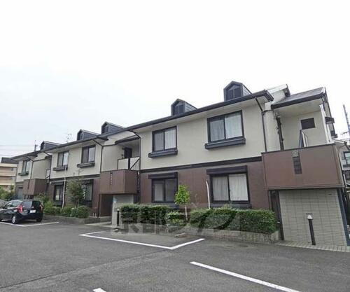 京都府京都市伏見区淀美豆町 2階建