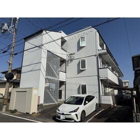 岐阜県岐阜市鏡島南１ 3階建 築32年3ヶ月