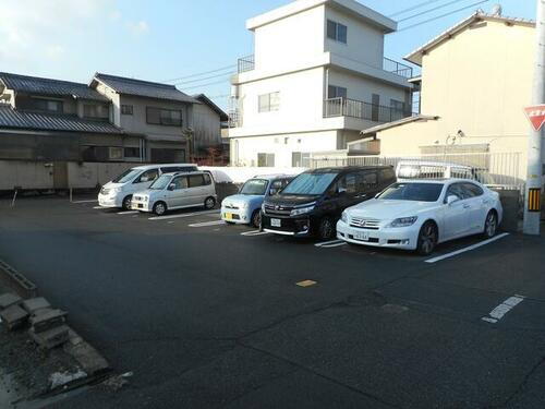 渡辺駐車場