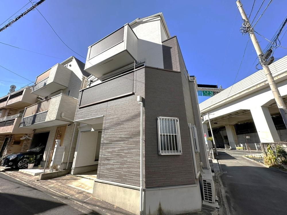 東京都新宿区南元町 9580万円
