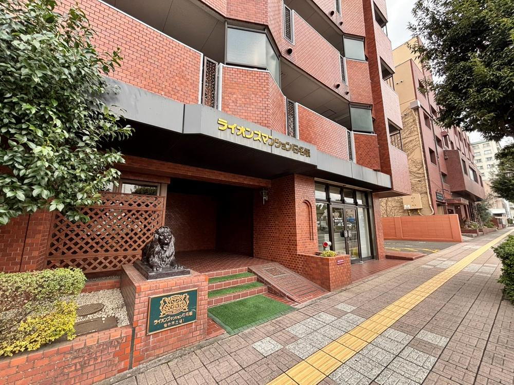■ライオンズマンション石名坂　　＜２路線利用可／駅チカで叶う快適な暮ら
