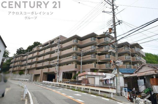 ヴェルビュ川西